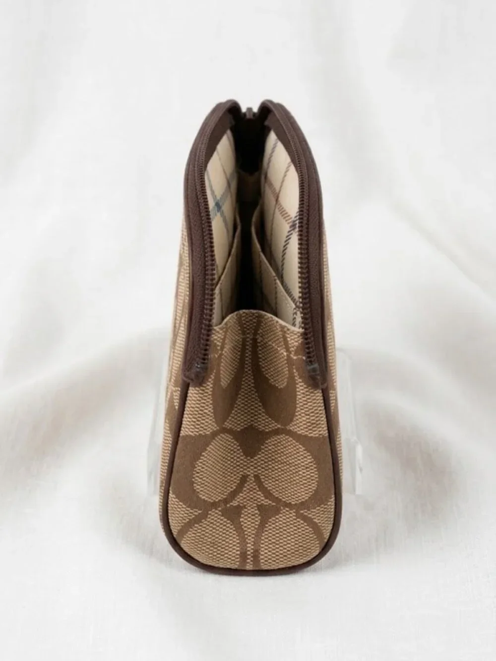 Coach authentic heritage
